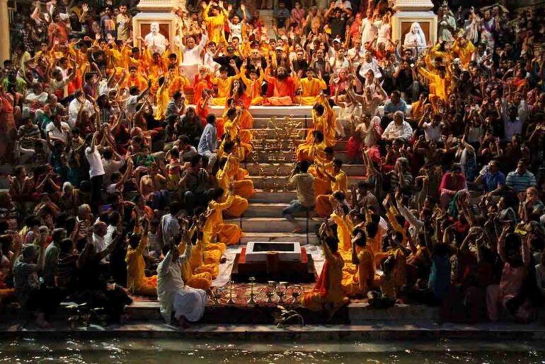 Parmarth Niketan Ganga Aarti