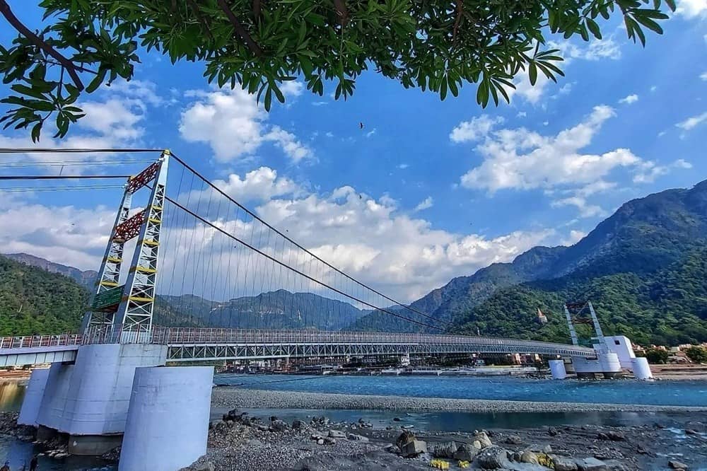 Top 5 places to visit in Rishikesh