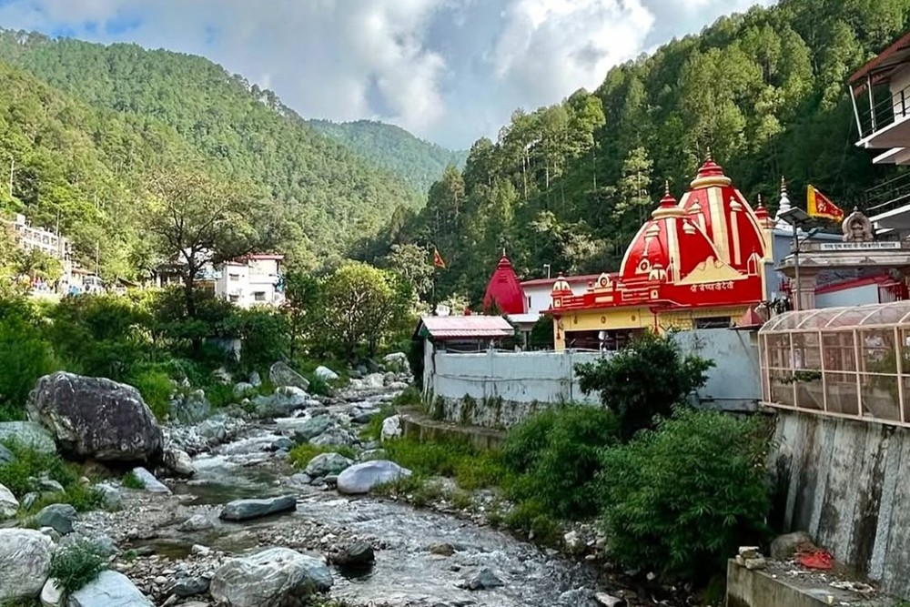 Kainchi Dham Nainital