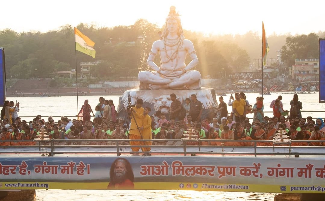 Ganga Aarti at Parmarth Niketan Rishikesh