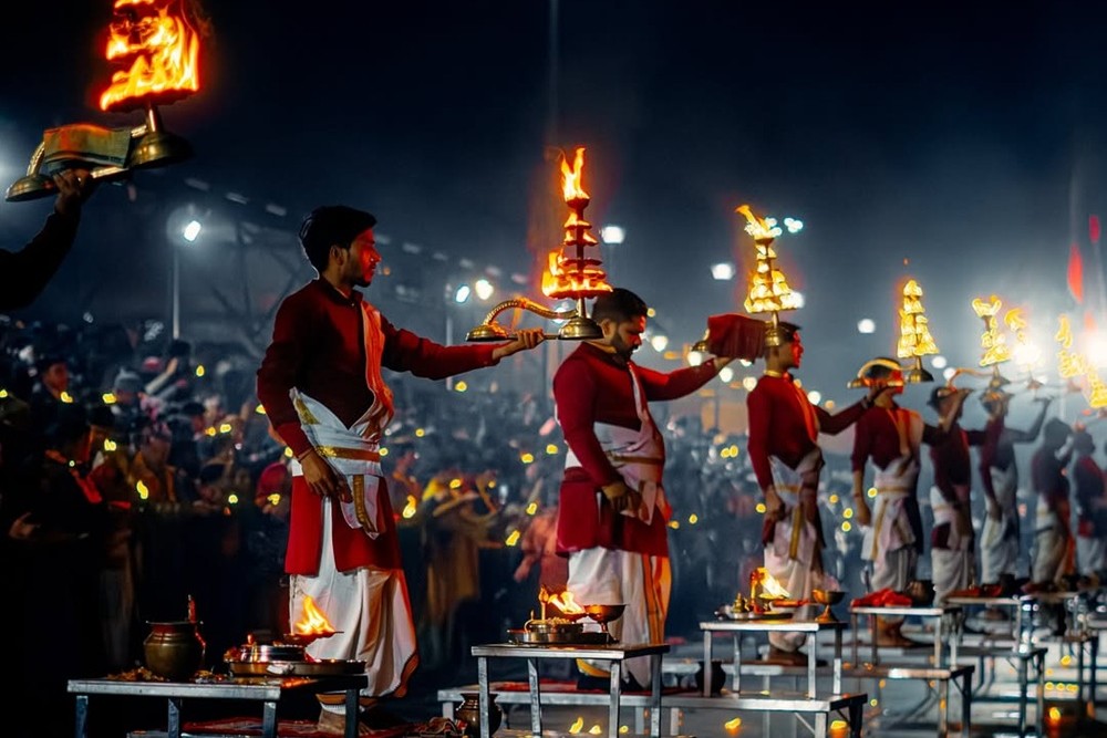 Triveni Ghat Aarti 