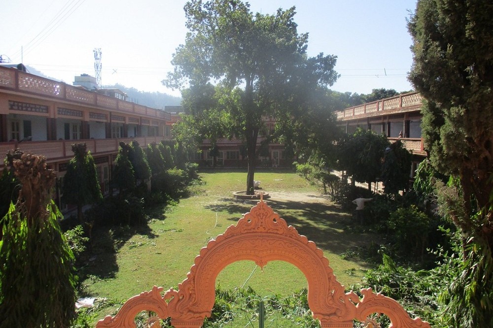 Parmarth Niketan Ashram Rishikesh Booking Details ( 2025-26 )