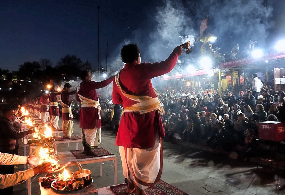 Parmarth Niketan to Triveni Ghat