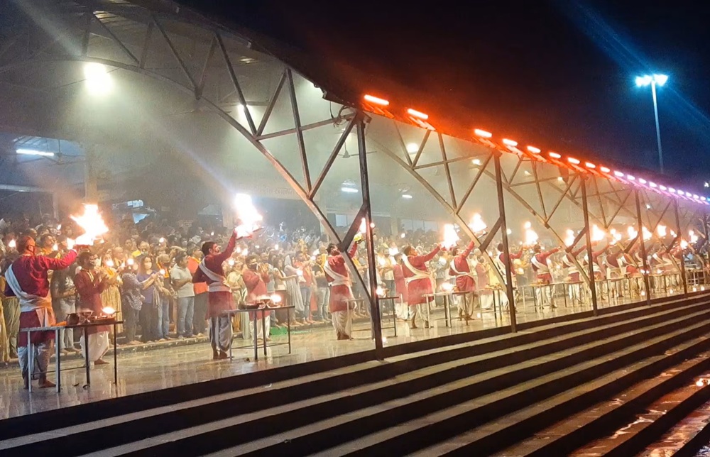 Triveni Ghat Maha Arti 