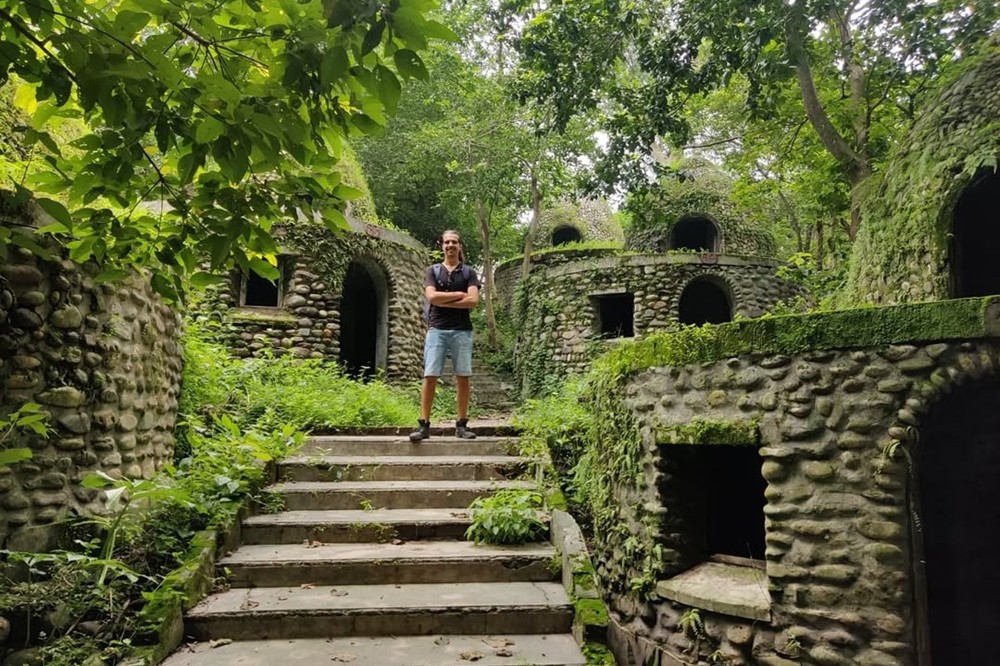 why is the beatles ashram abandoned